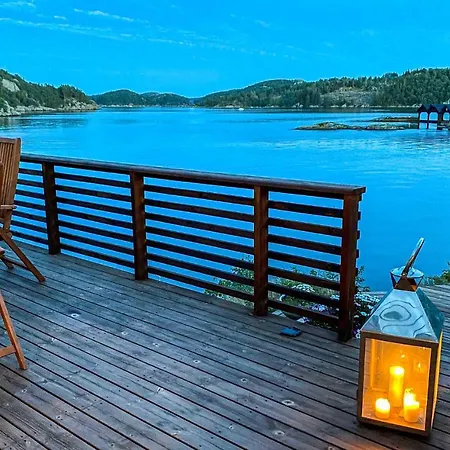 3 Bedroom Beautiful In Farsund
