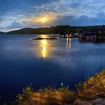 3 Bedroom Beautiful In * Farsund